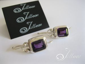 Amethyst-Earring-EM001.01-300x225